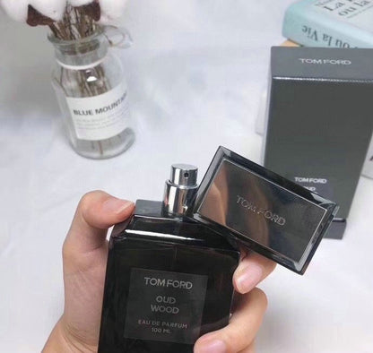 TOM FORD - OUD WOOD
