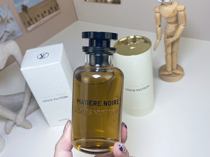 LV - MATIERE NOIRE