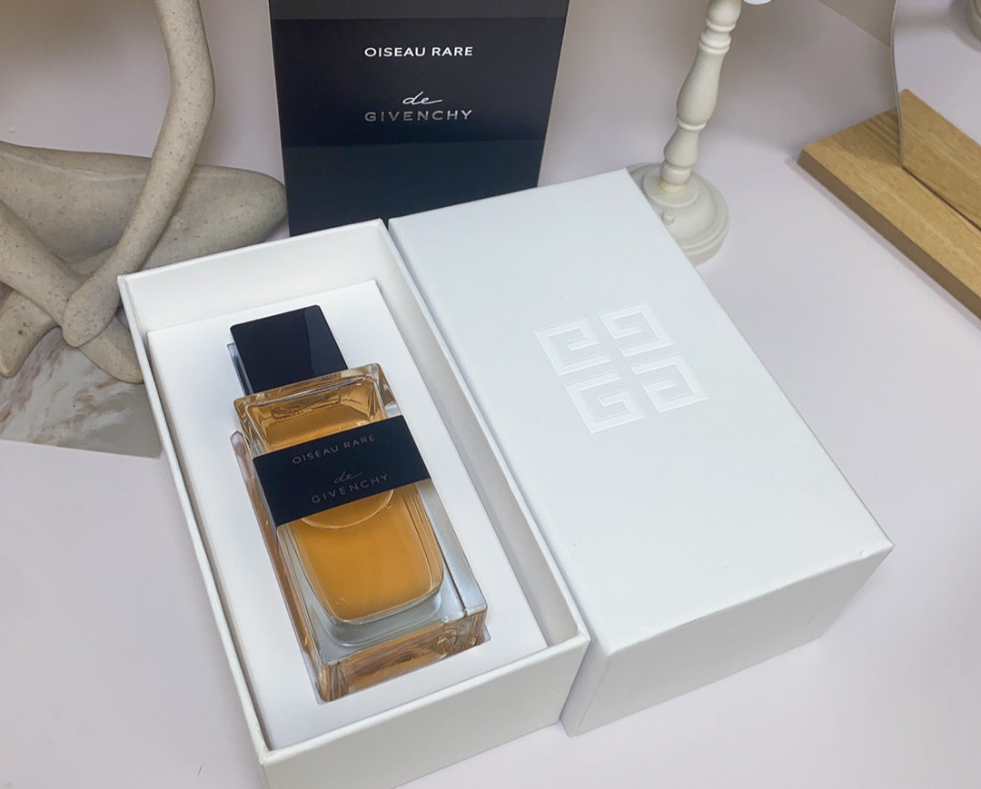 GIVENCHY - OISEAU RARE